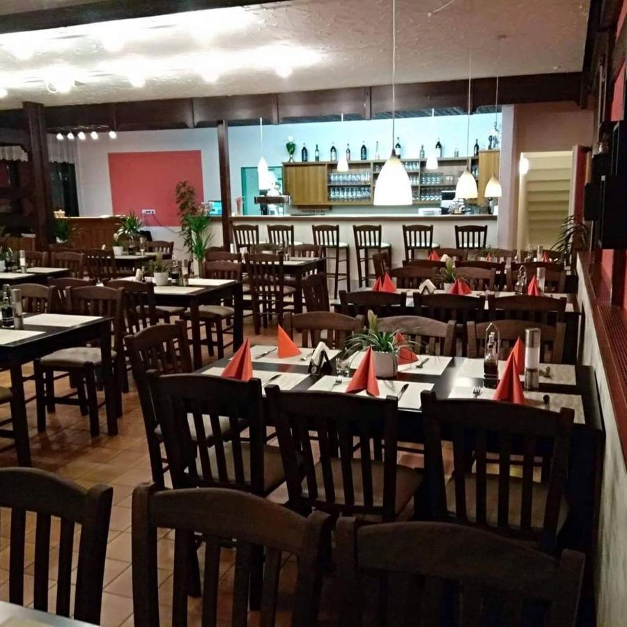 Hostel Restaurant El Greco Gundelfingen an der Donau Zewnętrze zdjęcie